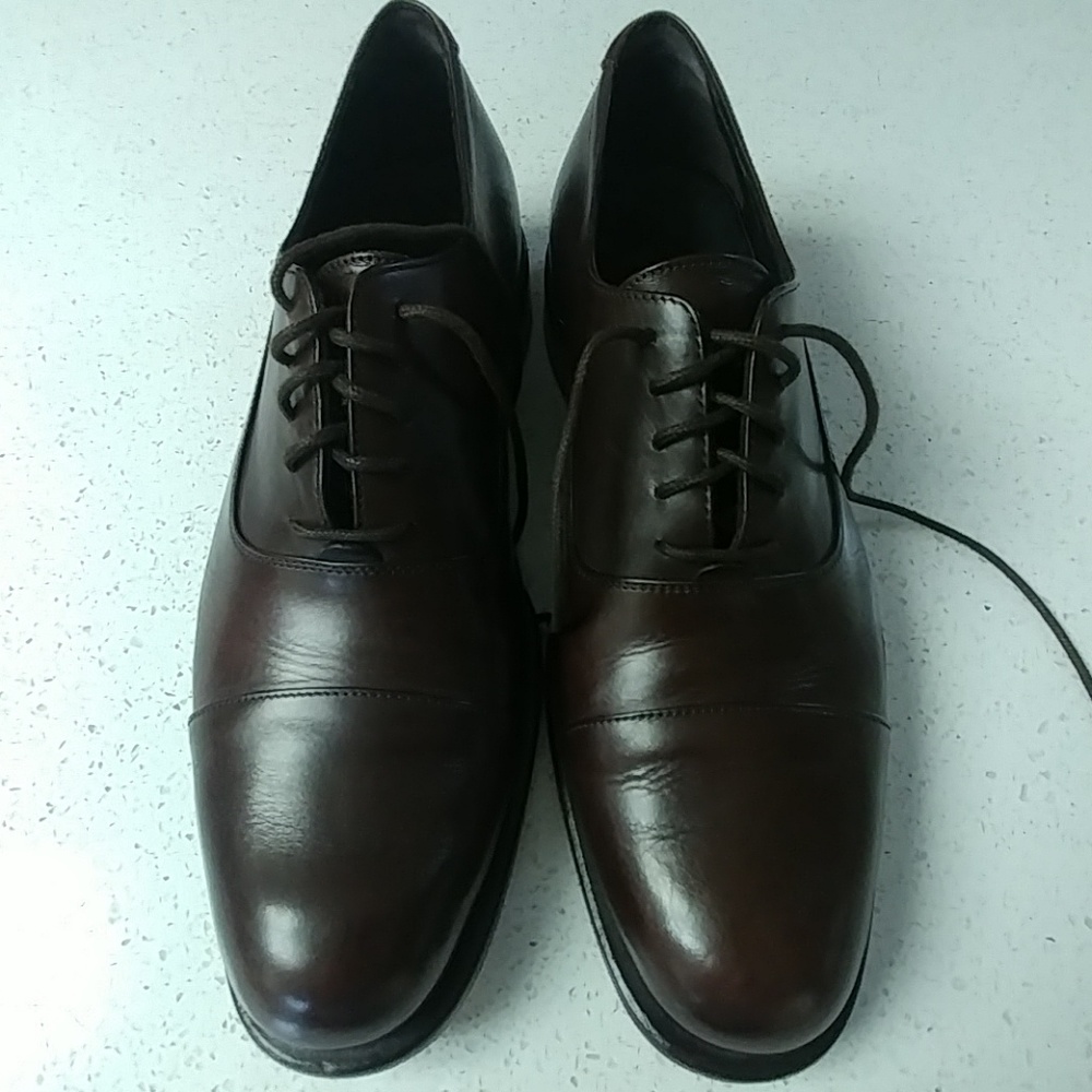 Giorgio Armani! - Brown Captoed Oxfords (9.5 US)